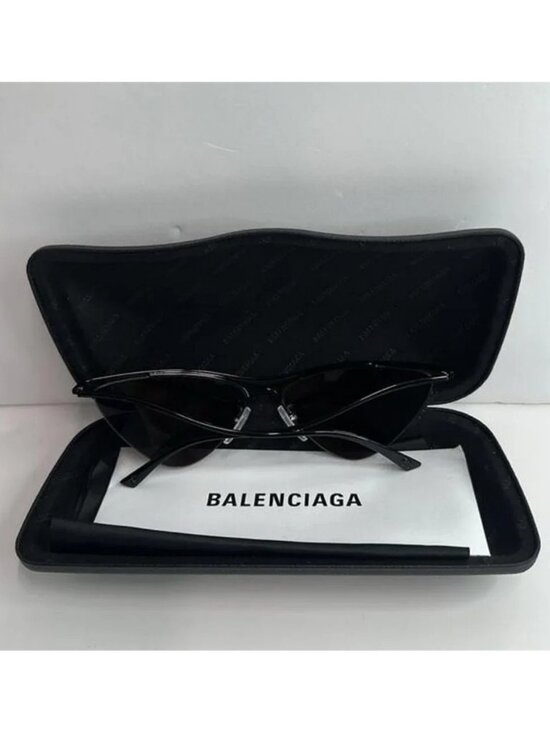 ?- New Authentic Balenciaga BB0093S 001 Curve Cat Sunglasses – Black main image 9